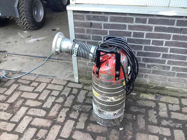 Grindex 8104 vuilwaterpomp - afbeelding 1 van  2