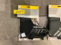 Gripgrab 2019/2020/2021 set waterdichte overschoen - 42/43 (3x) - afbeelding 2 van  4