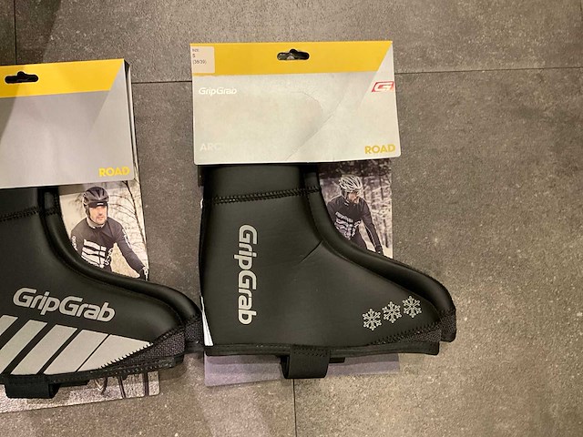 Gripgrab 2019/2020/2021 set waterdichte overschoen - 42/43 (3x) - afbeelding 4 van  4