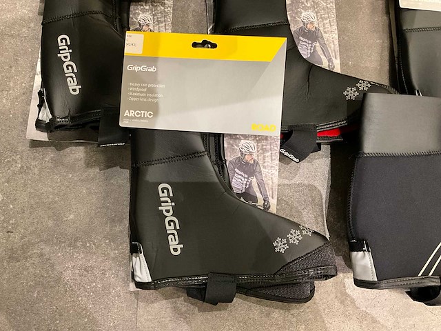 Gripgrab 2019/2020/2021 set waterdichte overschoen - 42/43 (5x) - afbeelding 2 van  5