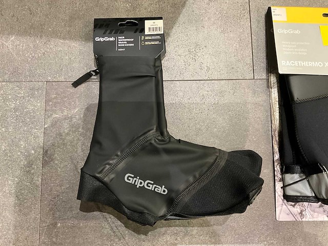 Gripgrab 2019/m2047 set waterdichte overschoen - 40/41 (2x) - afbeelding 2 van  3