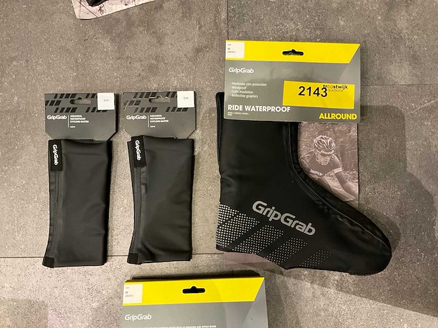 Gripgrab 2025/2035/m2045 fietskleding - s/m (4x) - afbeelding 2 van  3