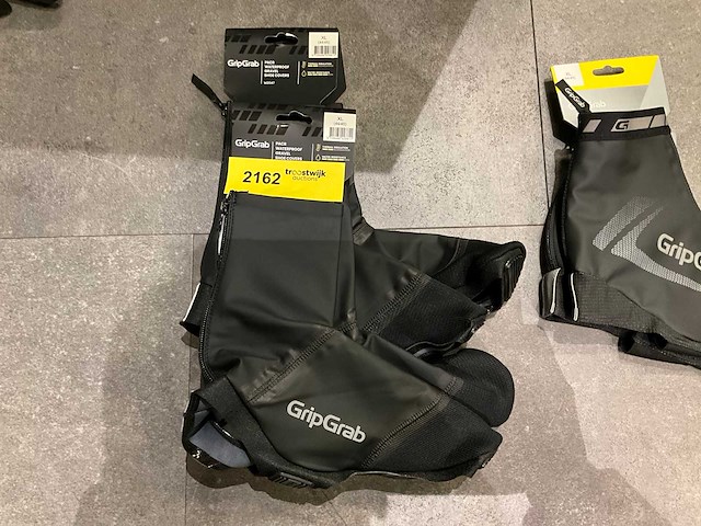 Gripgrab set waterdichte overschoen - 44/45 (3x) - afbeelding 2 van  3