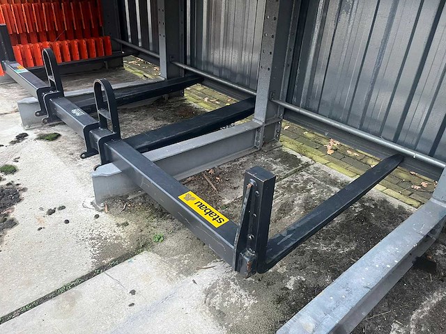 Griptech - 2014 - s14-lgtsch 15 - multi pallethandler - afbeelding 1 van  8