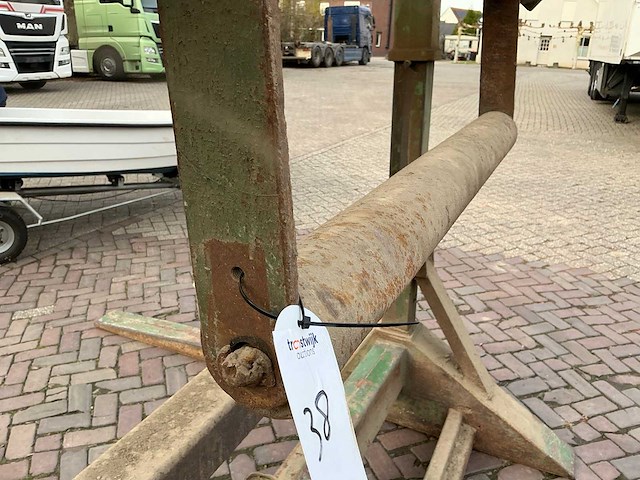 Grisnich kistenkantelaar - afbeelding 2 van  12