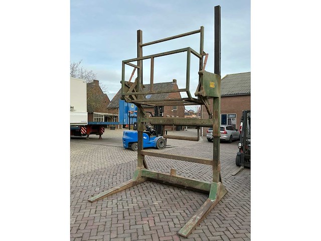 Grisnich kistenkantelaar - afbeelding 5 van  12