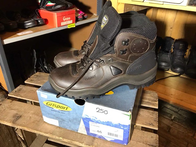 Grisport sherpa wandelschoenen - afbeelding 1 van  2