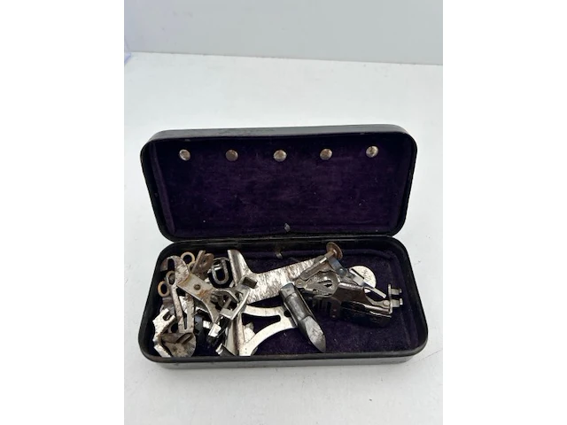 Gritner naaimachine accessoires - afbeelding 3 van  7