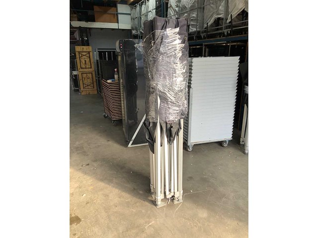 Grizzly go-up 50 - black easy-up partytent - 4x4 - afbeelding 4 van  7