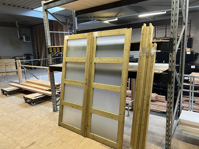 Groen geïmpregneerd dubbel deurkozijn hillhout - afbeelding 2 van  5