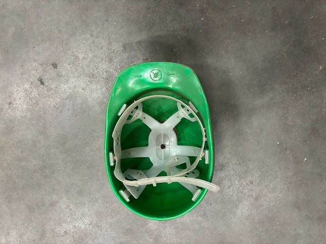 Groene helm (10x) - afbeelding 3 van  3