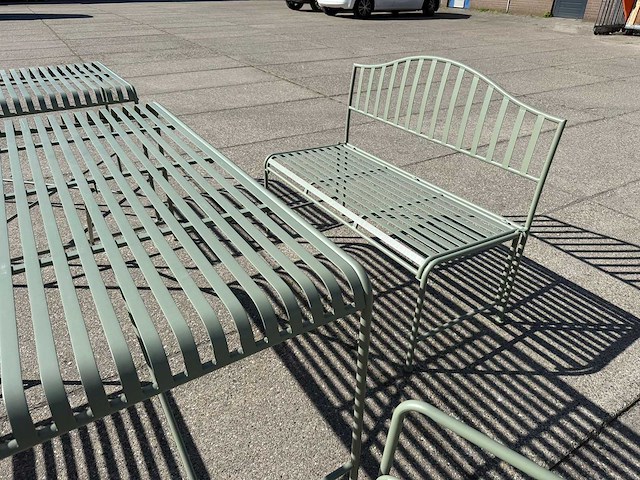 Groene metalen tuinset - afbeelding 2 van  6