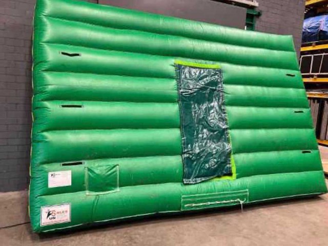 Groene opblaasbare wand - afbeelding 3 van  4