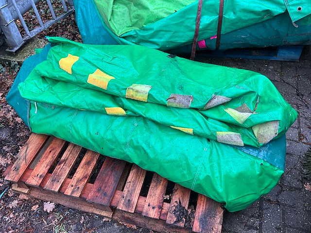 Groene opblaasbare wand - afbeelding 4 van  4