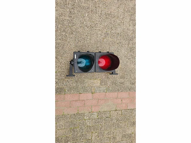Groenpol industrie - stop en go lamp rood/groen - afbeelding 1 van  8