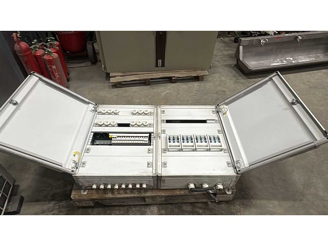 Groepenkast - afbeelding 1 van  5