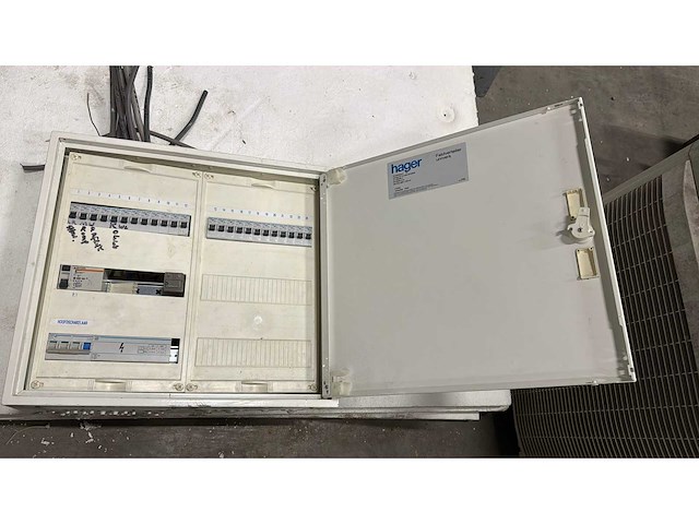 Groepenkast - afbeelding 1 van  5