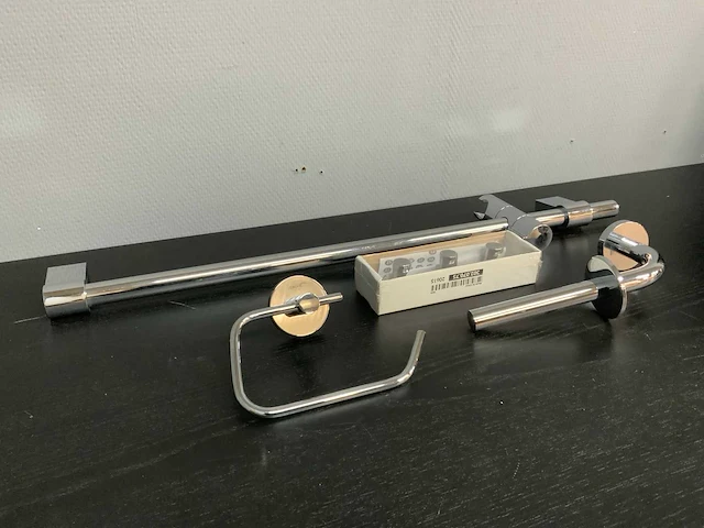 Grohe - badkamer accessoires (4x) - afbeelding 3 van  8