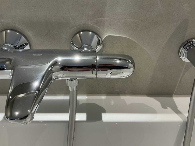 Grohe - badkraan met handdouche - afbeelding 4 van  9