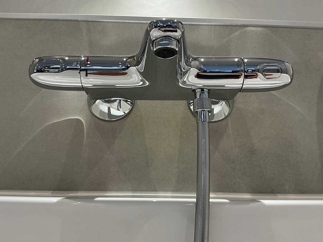 Grohe - badkraan met handdouche - afbeelding 5 van  9
