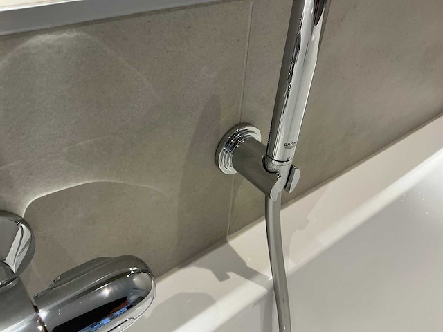 Grohe - badkraan met handdouche - afbeelding 8 van  9