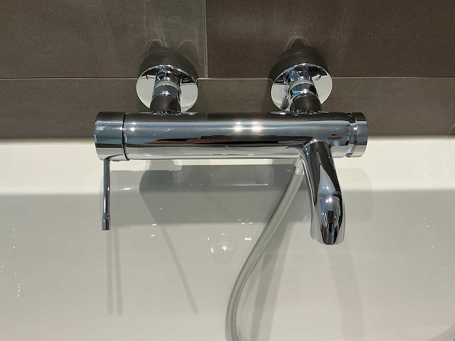 Grohe - badkraan met handdouche - afbeelding 2 van  7