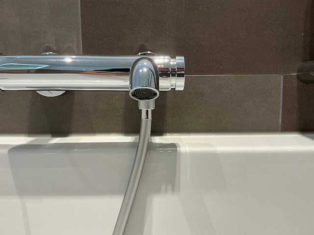 Grohe - badkraan met handdouche - afbeelding 5 van  7