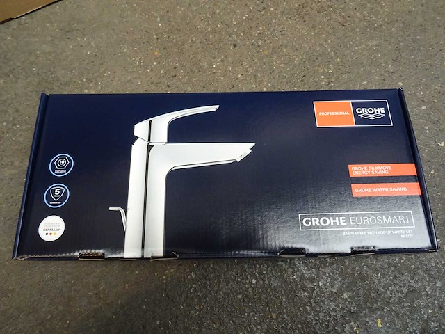Grohe - eurosmart - 23393243e - wastafelkraan - afbeelding 2 van  2