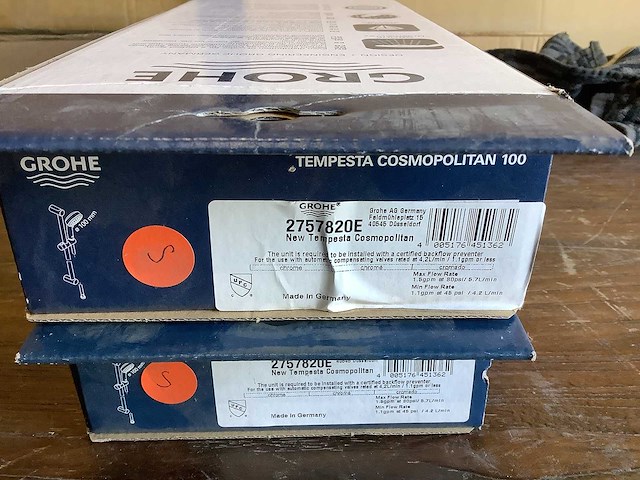Grohe - tempesta cosm. 100 - douche glijstang met handdouche (2x) - afbeelding 3 van  4