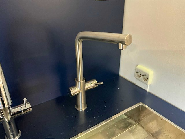 Grohe blue en red kokendwater keukenmengkraan (2x) - afbeelding 7 van  8