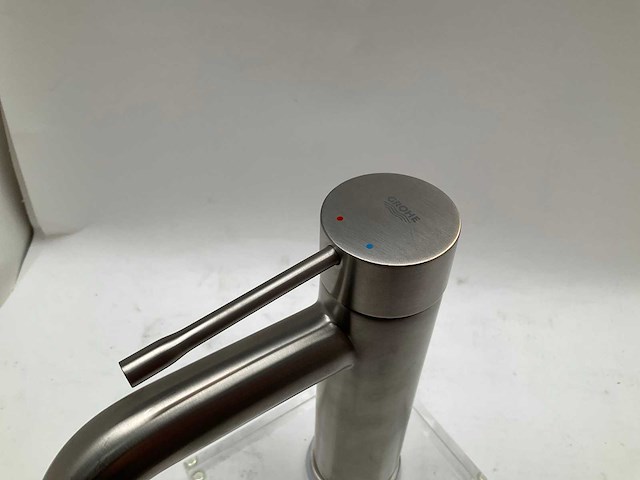 Grohe essence wastafelkraan supersteel - afbeelding 5 van  8