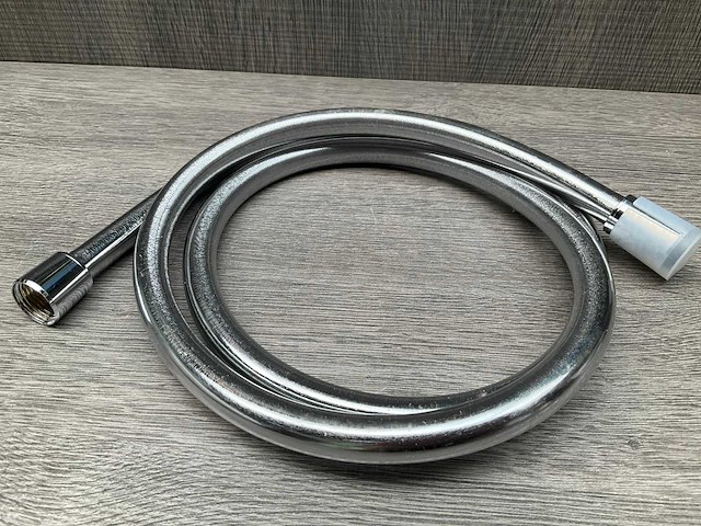 Grohe euphoria 110 duo glijstangset 2 straalstanden met handdouche en plateau - afbeelding 6 van  6