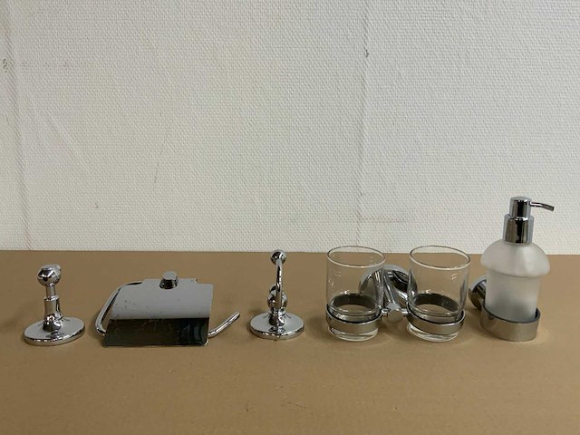 Grohe, haceka, geesa badaccessoires - afbeelding 1 van  16