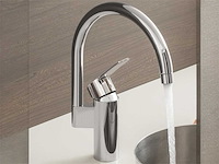 Grohe keukenmengkraan met hoge draaibare uitloop - afbeelding 1 van  5