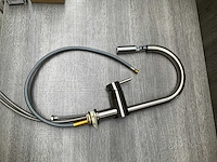Grohe keukenmengkraan rvs met uittrekbare sproeier - afbeelding 2 van  9