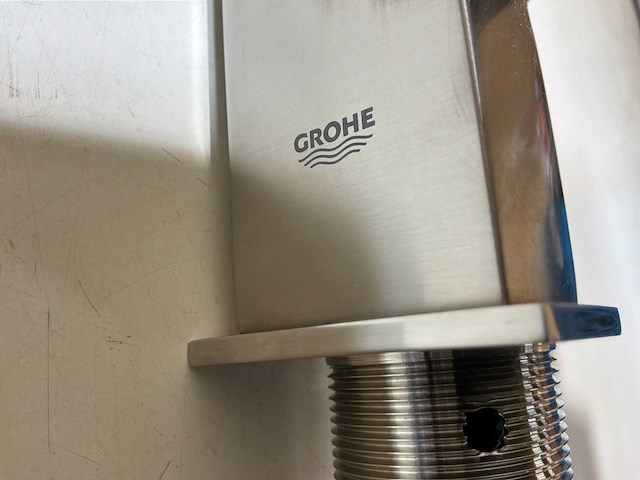 Grohe plus wastafelmengkraan met waste supersteel - afbeelding 3 van  8