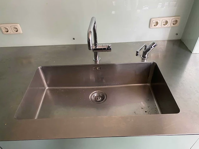 Grohe / quooker - keukenmengkraan - afbeelding 1 van  3