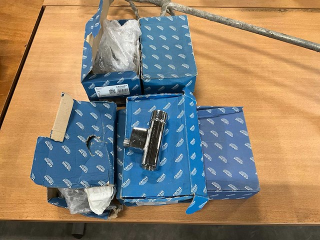 Grohe urinoir doorspoelmechanisme (8x) - afbeelding 1 van  4