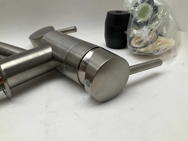 Grohe venti keukenmengkraan met uittrekbare handdouche rvs - afbeelding 8 van  10