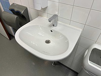 Grohe / villeroy & boch - wasbak met sensor kraan (4x) - afbeelding 2 van  3