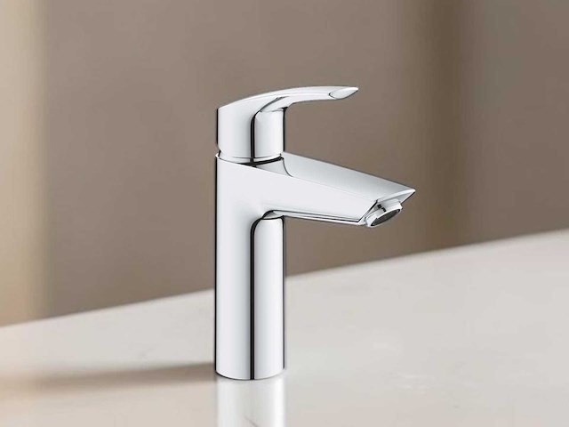 Grohe wastafelkraan waterbesparend m size chroom - afbeelding 1 van  7