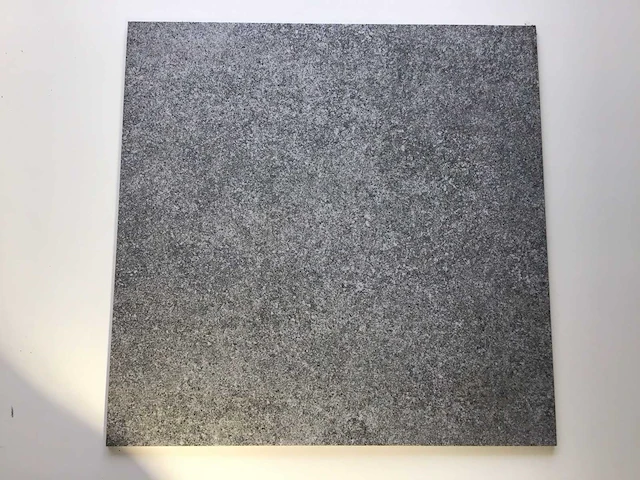 Grohn - gestip grijs - 60x60 cm - 23,04m2 - wandtegel - afbeelding 1 van  6