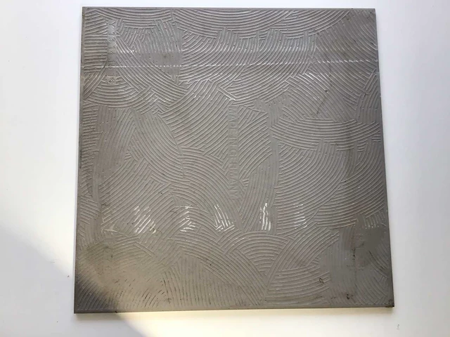 Grohn - gestip grijs - 60x60 cm - 23,04m2 - wandtegel - afbeelding 3 van  6
