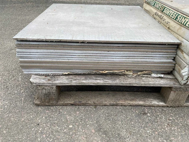 Grohn - grijs - 60x60 cm - 5,76m2 - wandtegel - afbeelding 6 van  6
