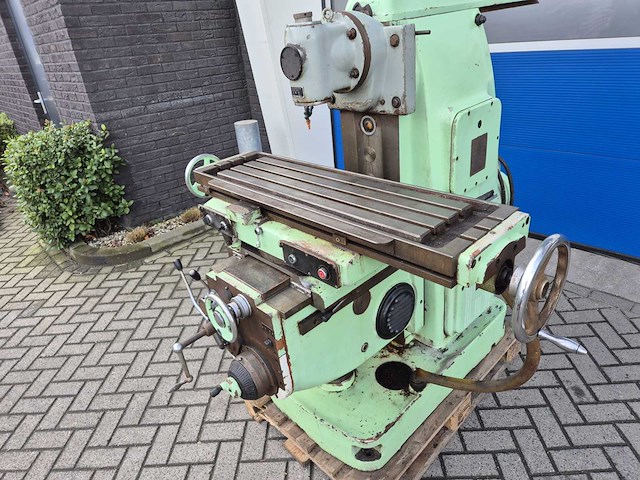 Gromatic - x6130 - universele freesmachine - afbeelding 1 van  1