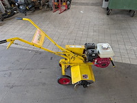 Grond freesmachine maxim, commercial 4takt, bouwjaar 2015 - afbeelding 3 van  7