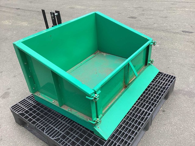 Grondbak voor minitractor - afbeelding 3 van  9