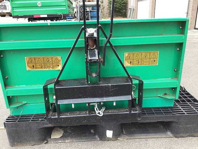 Grondbak voor minitractor - afbeelding 9 van  9