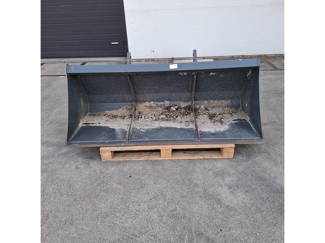 Grondbak, vtm, sgb1800>zettlemeyer, 2022 - afbeelding 1 van  7