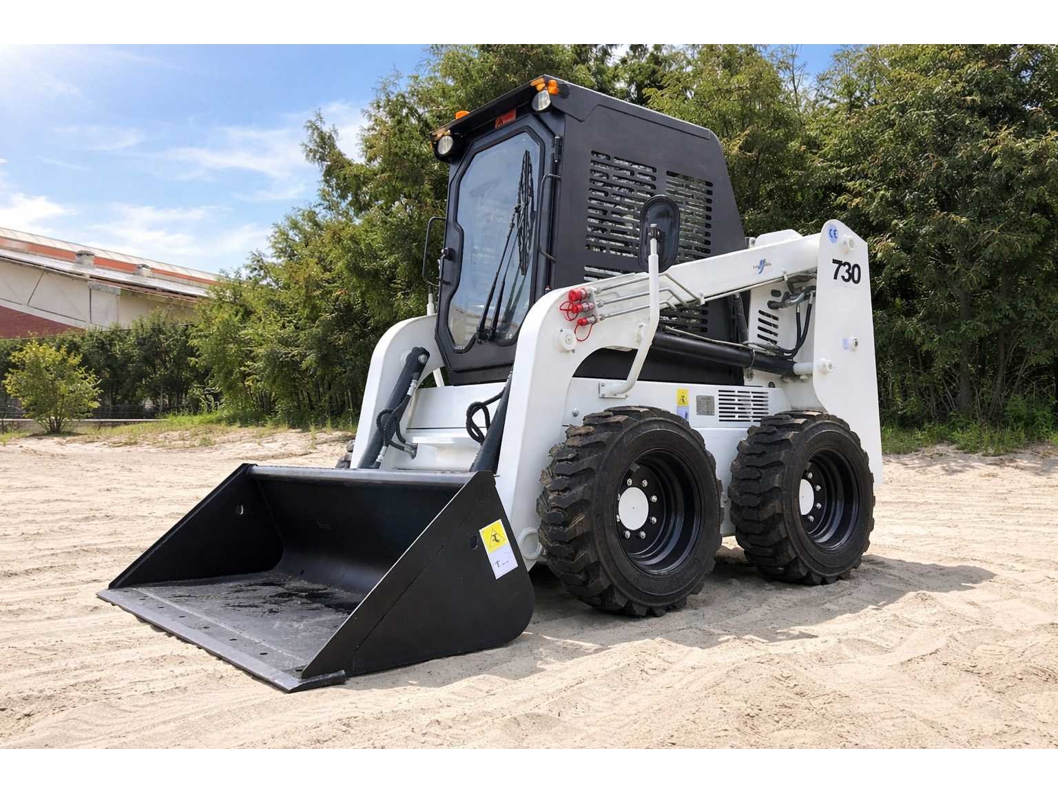Grondbewerking machines, hoogwerkers, heftrucks, tuin- en parkmachines en restpartijen